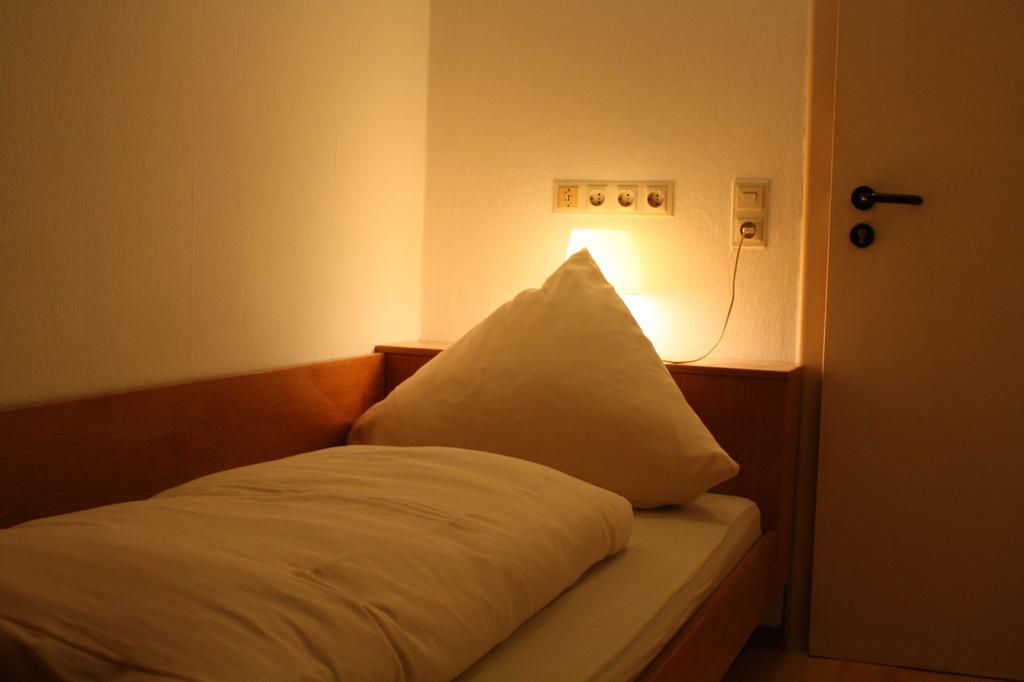 Hotel Funk Bietigheim-Bissingen Chambre photo